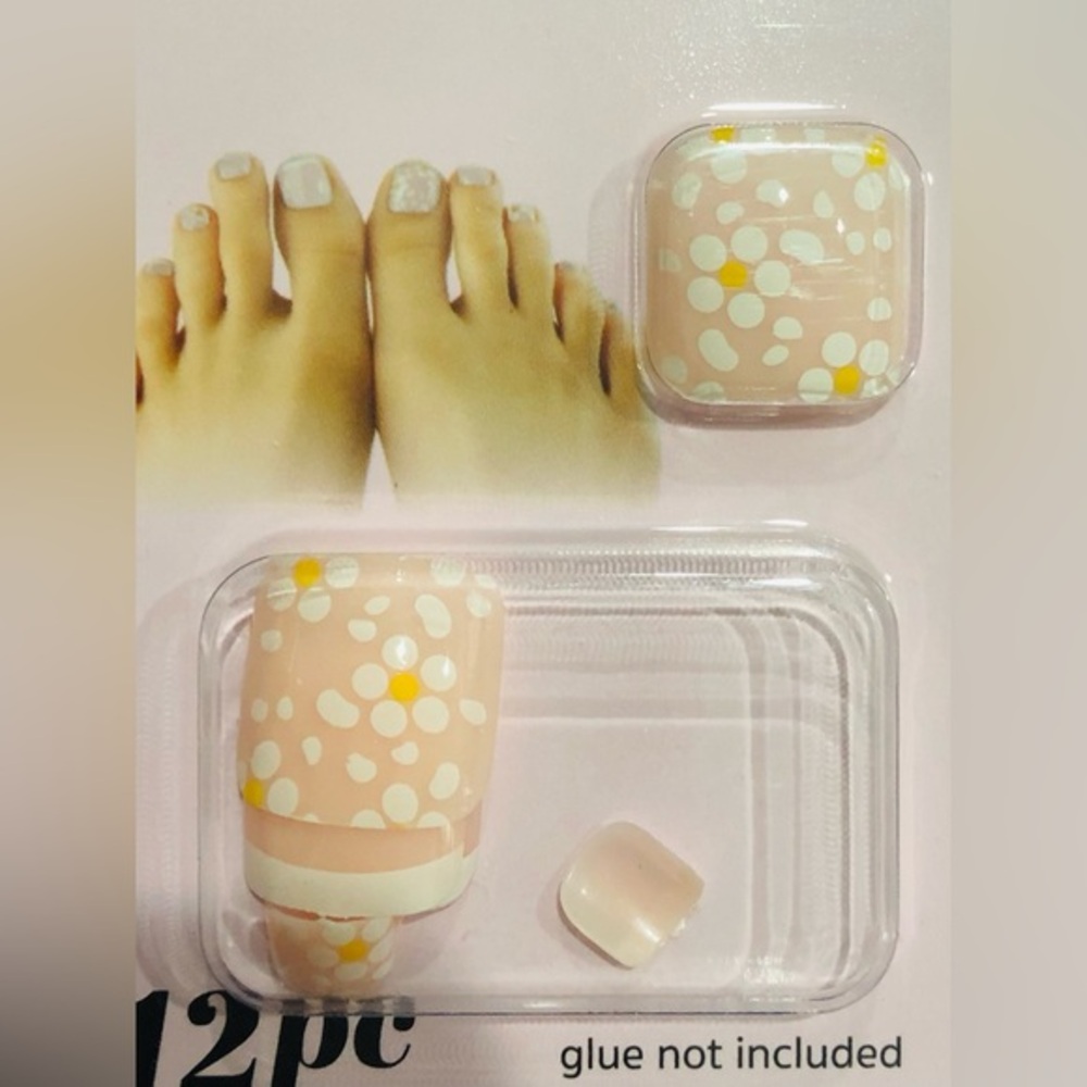 3 for $10 - white & yellow Dotted spring summer toe nail extensions new‎ FREE